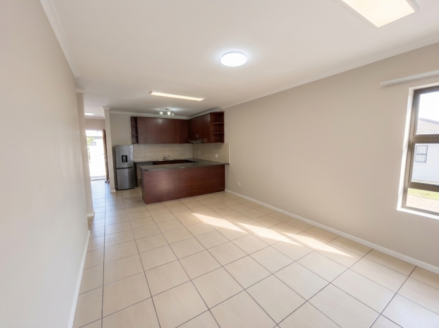To Let 2 Bedroom Property for Rent in Parklands North Western Cape